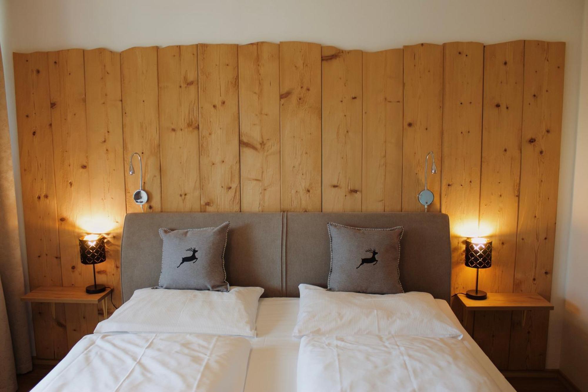 Hotel Garni - Chiemsee-Pension-Seebruck Seeon-Seebruck Eksteriør billede